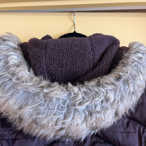 Laundry by Shelli Segal Womens 3/4 Puffer Jacket with Detachable Faux Fur Hood - Picture 7 of 11